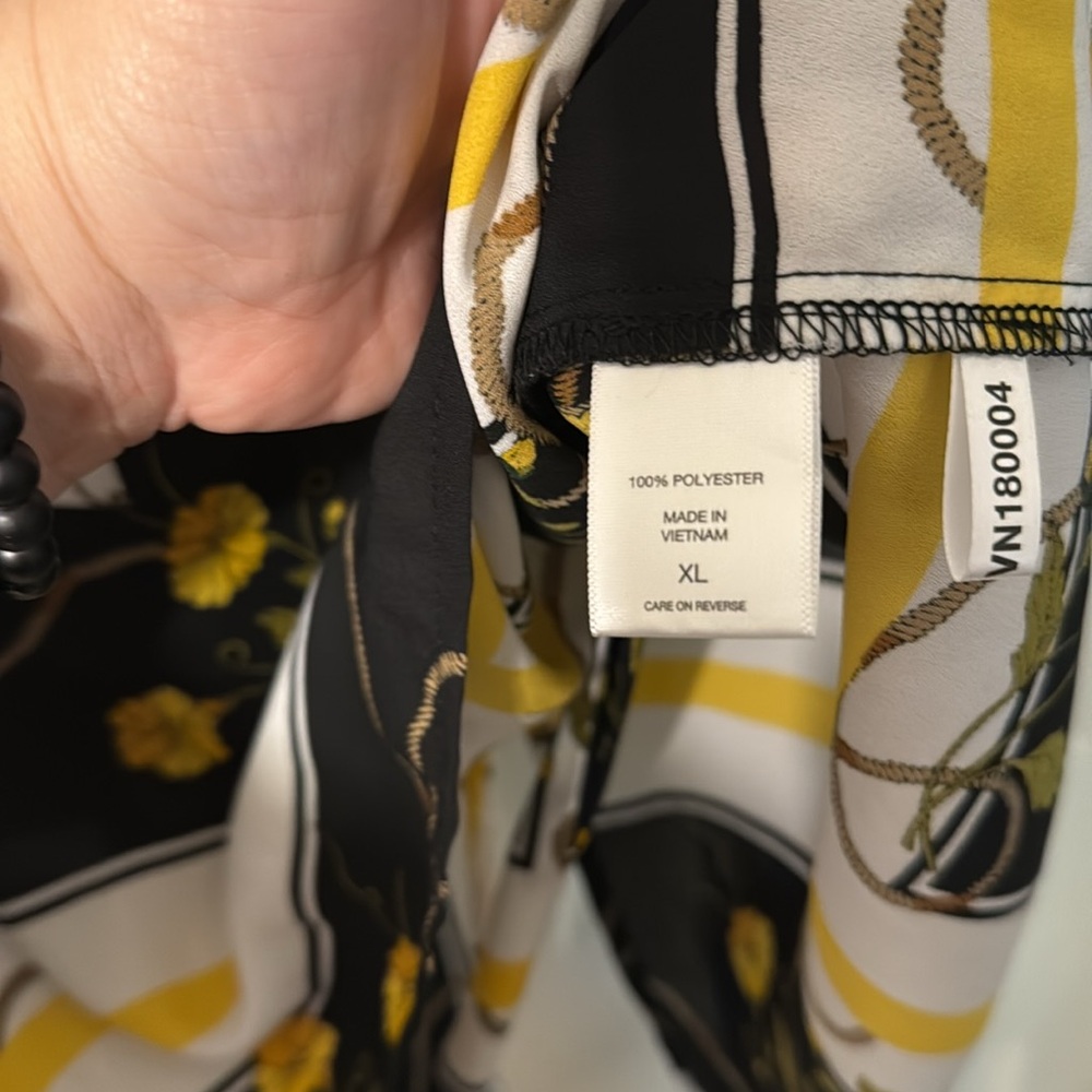 NY & Co 7th Ave Black and Yellow Floral blouse - Picture 6 of 7